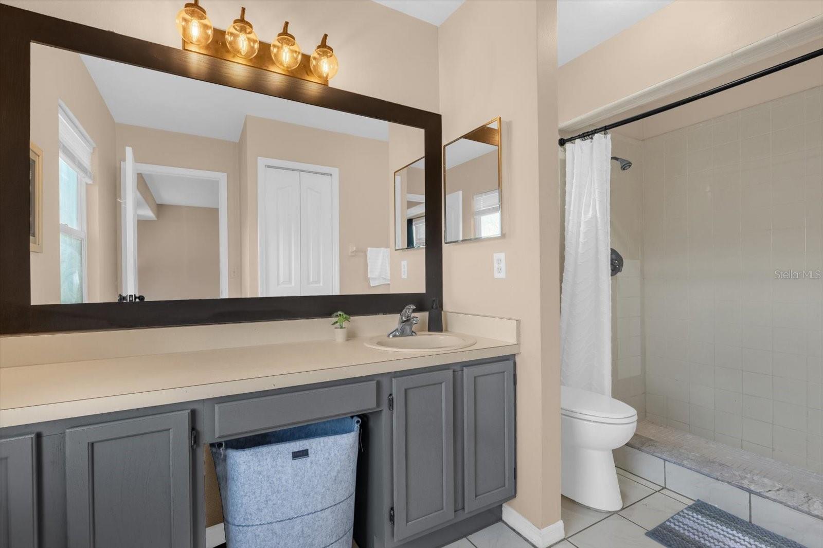 Image 18 of 23 For 3845 Landlubber Street