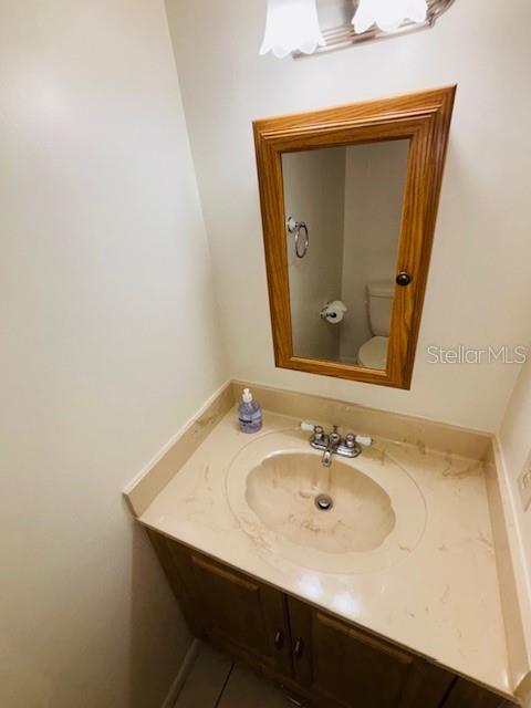 Image 15 of 32 For 625 Halifax Avenue 9