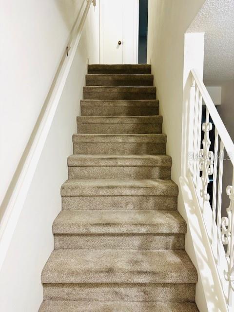 Image 20 of 32 For 625 Halifax Avenue 9