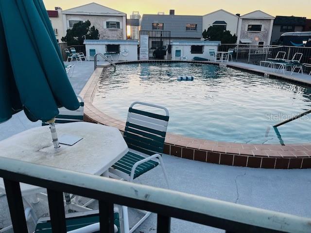 Image 27 of 32 For 625 Halifax Avenue 9