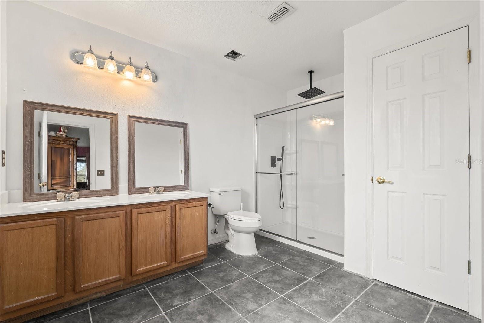 Image 16 of 37 For 306 Rona Lane