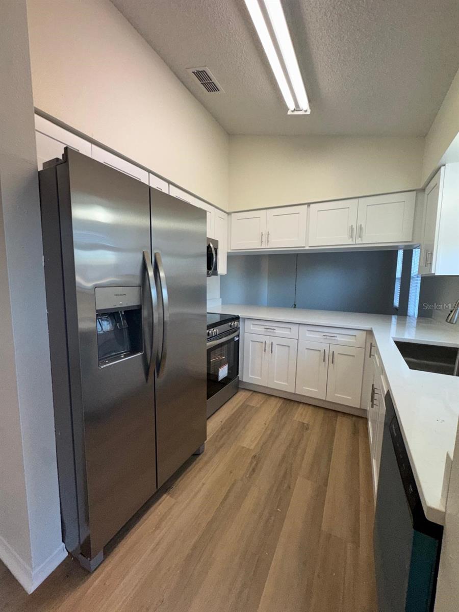 Image 13 of 43 For 137 Killington Way