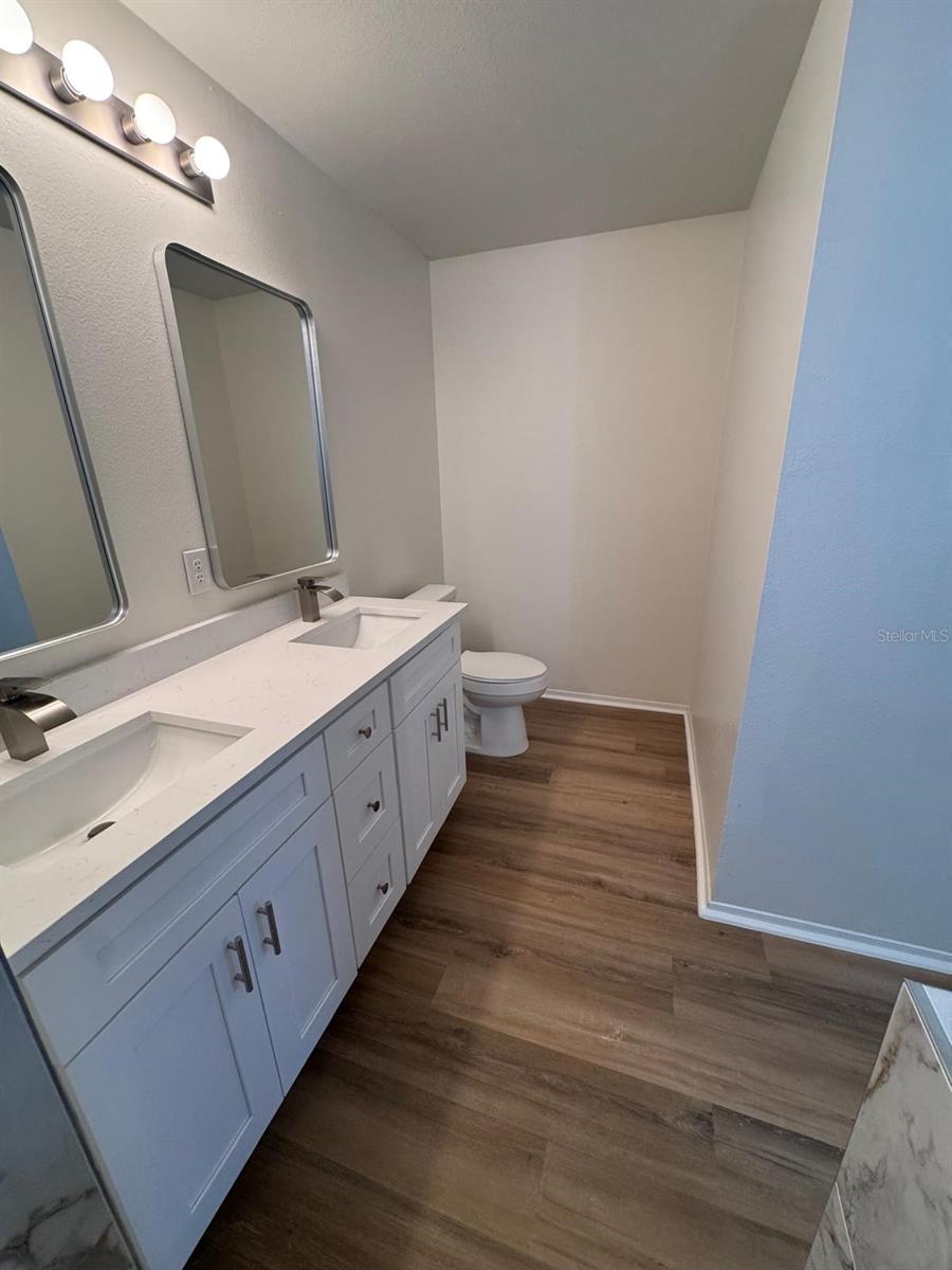 Image 20 of 43 For 137 Killington Way