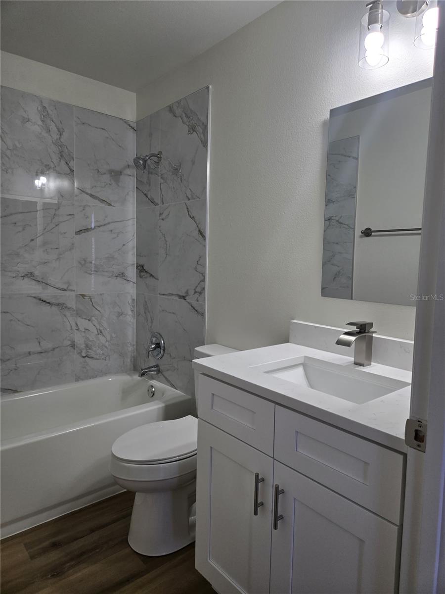 Image 24 of 43 For 137 Killington Way