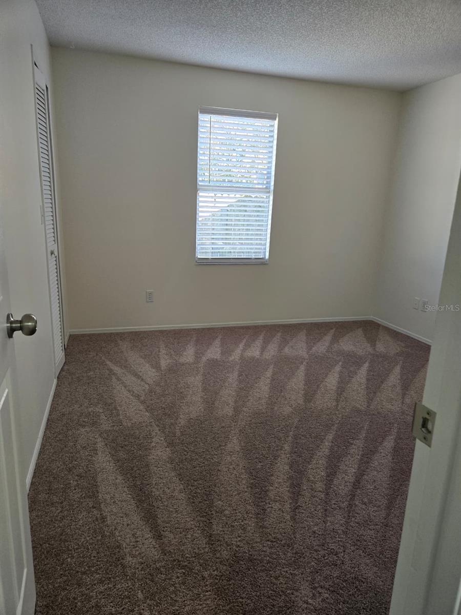 Image 35 of 43 For 137 Killington Way