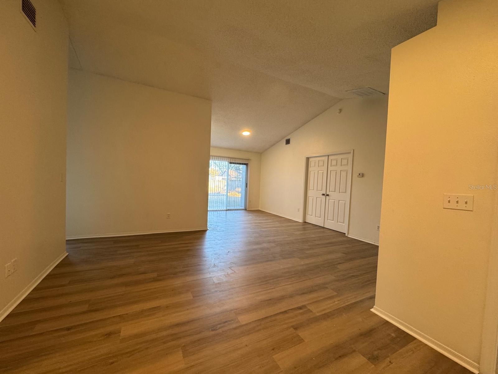 Image 6 of 43 For 137 Killington Way