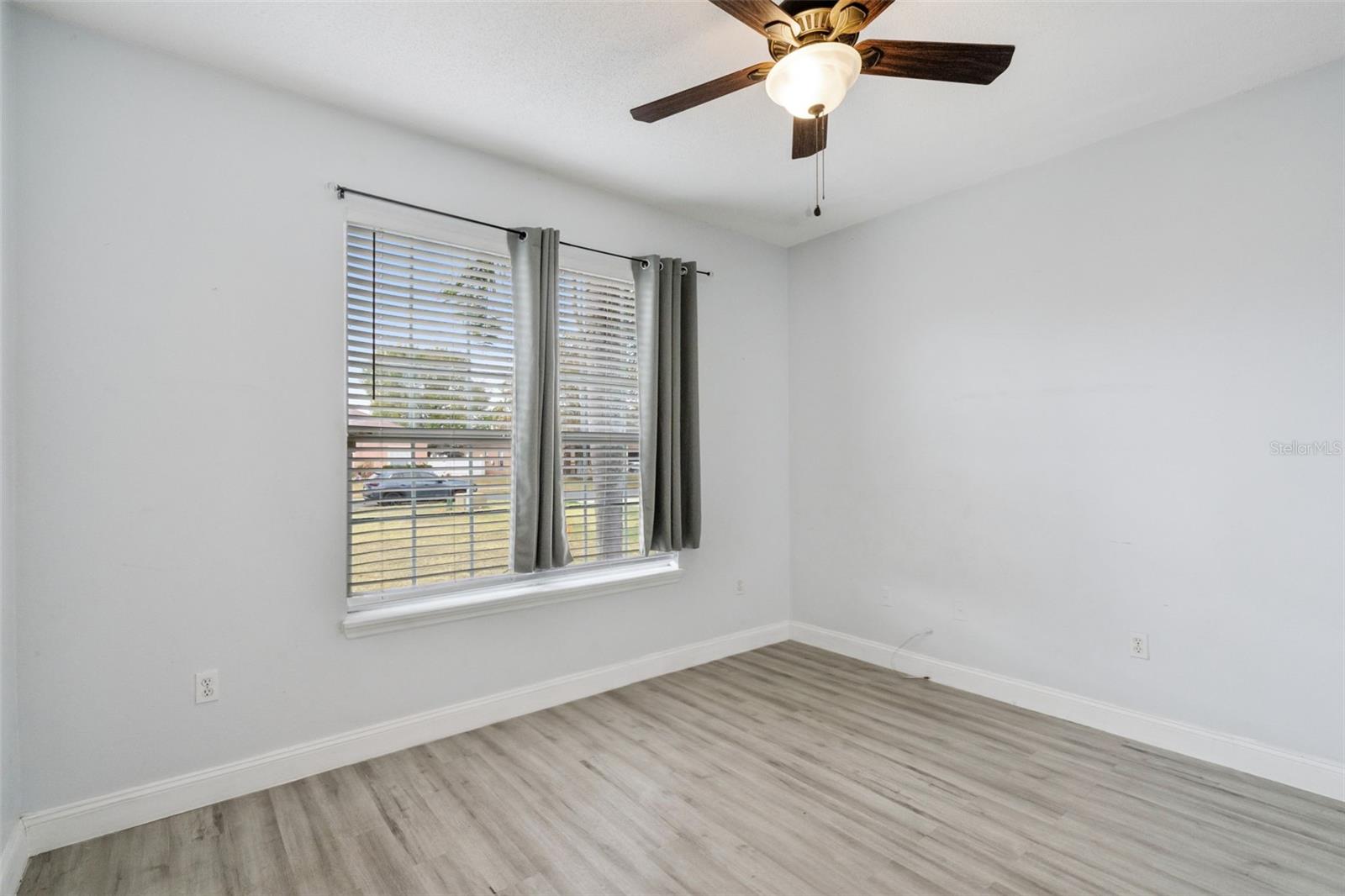 Image 16 of 31 For 2713 Pearl Court