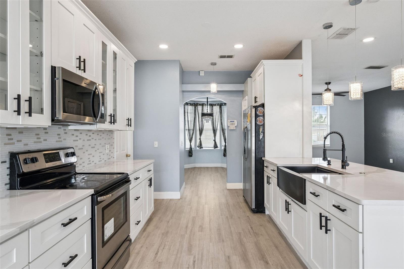 Image 4 of 31 For 2713 Pearl Court