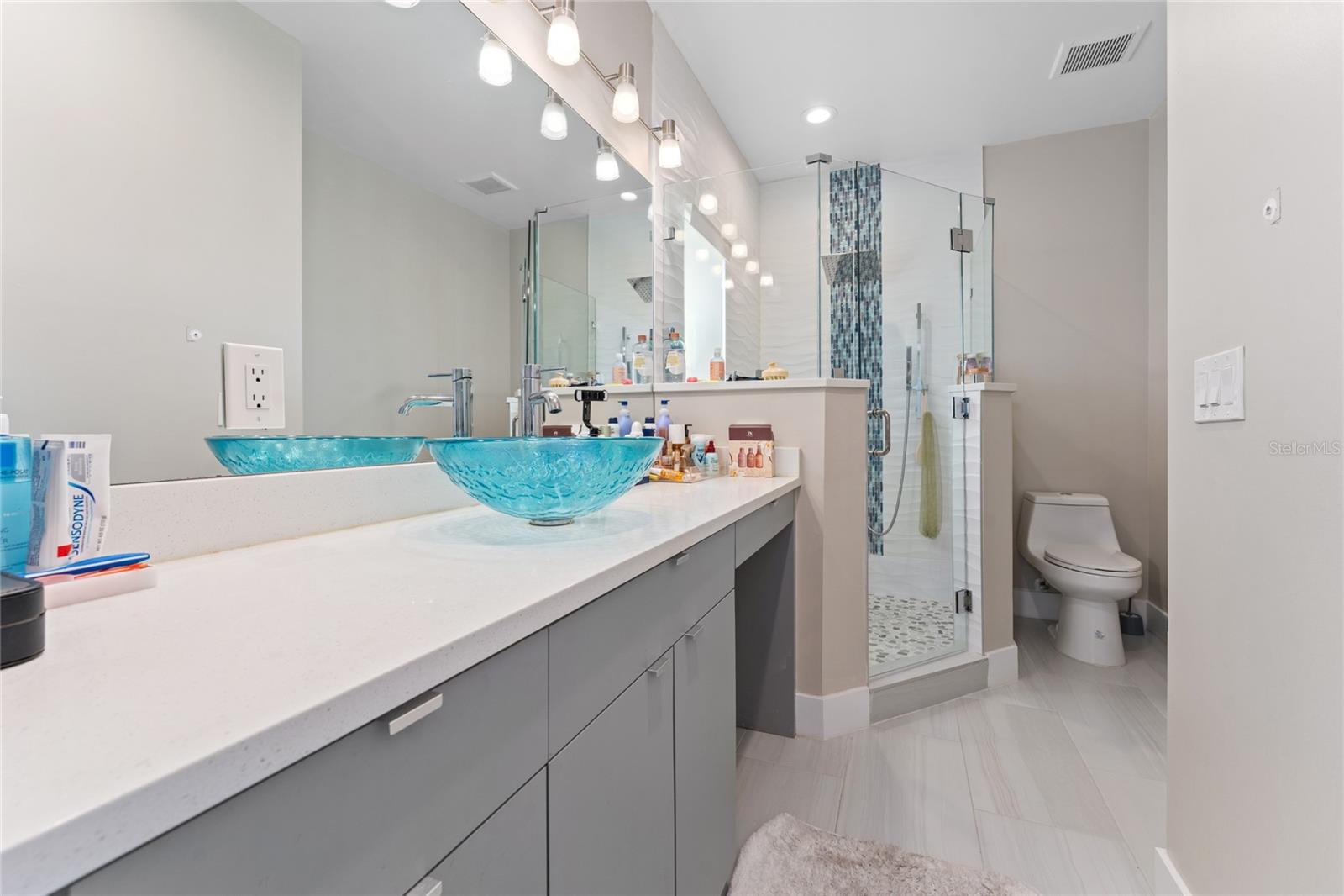 Image 29 of 57 For 606 6th Avenue