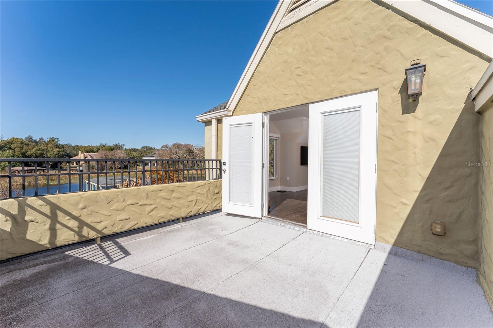 Image 32 of 57 For 606 6th Avenue