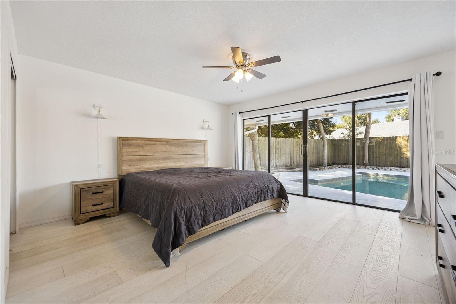 Image 16 of 32 For 728 Coquina Court