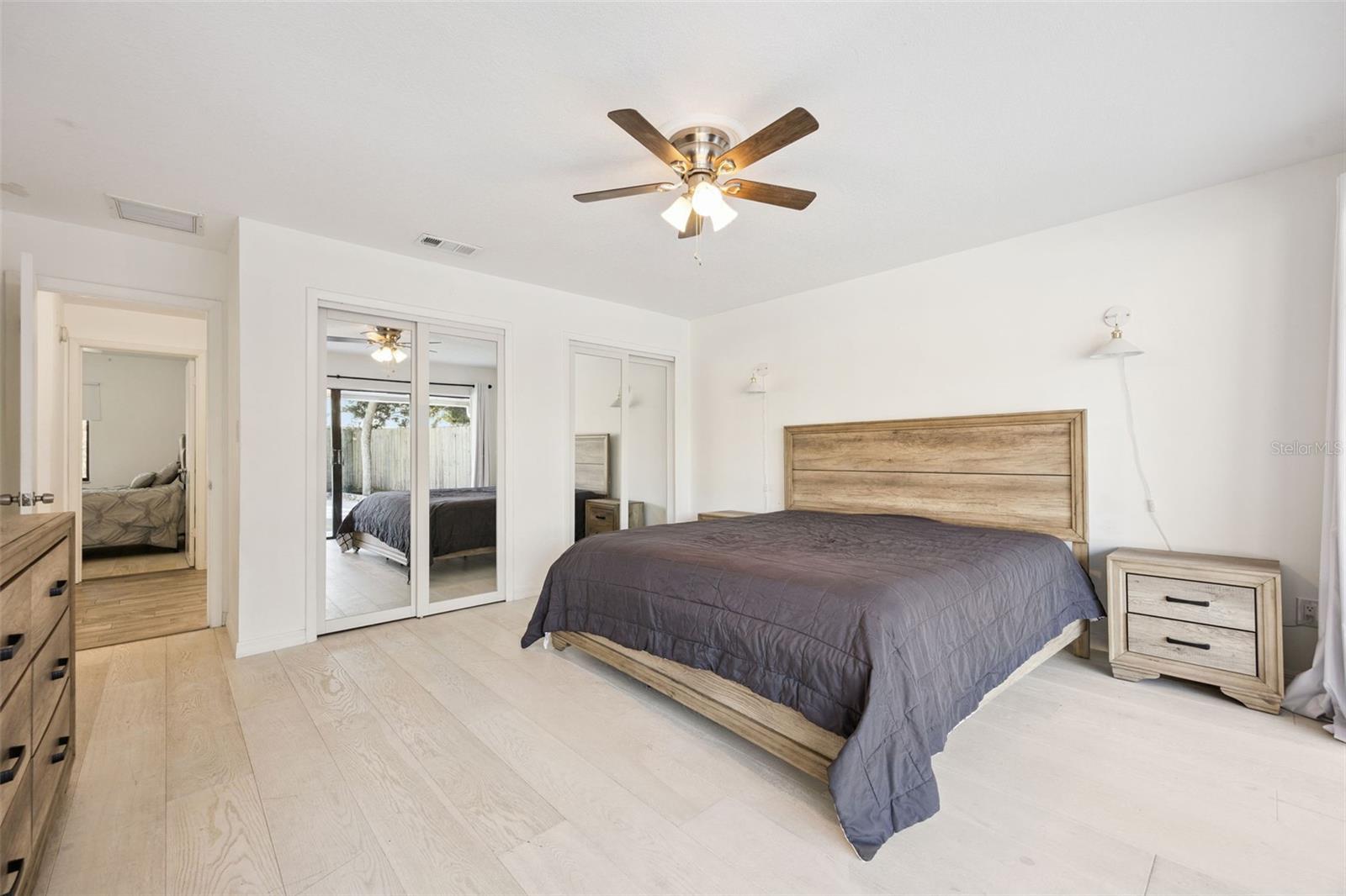 Image 17 of 32 For 728 Coquina Court