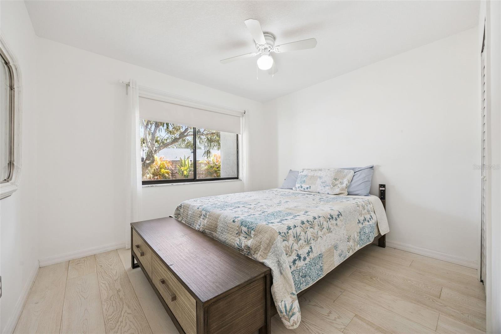 Image 22 of 32 For 728 Coquina Court