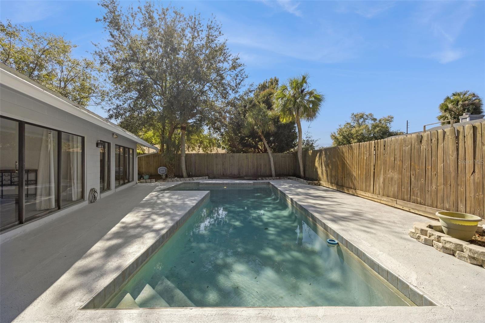 Image 28 of 32 For 728 Coquina Court