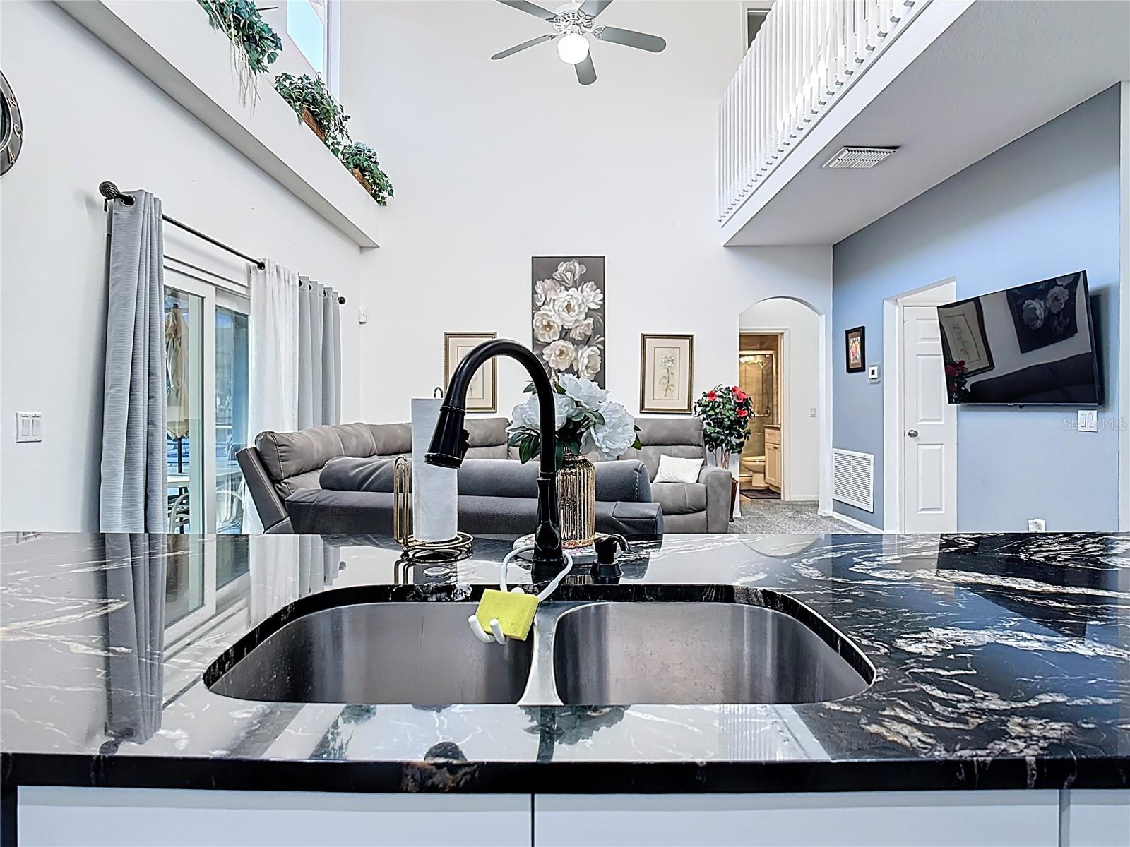 Image 15 of 84 For 4608 Cumbrian Lakes Drive