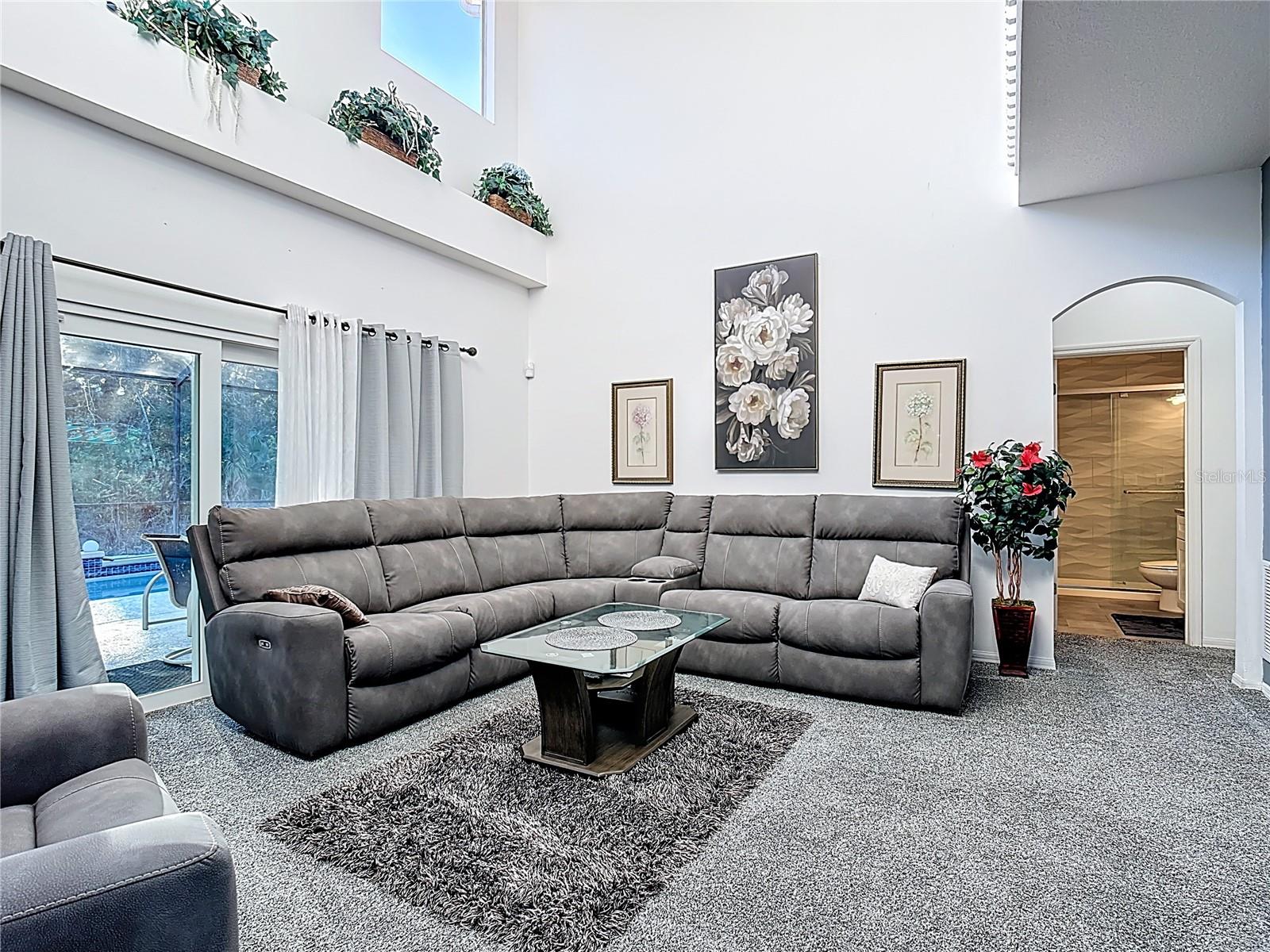 Image 23 of 84 For 4608 Cumbrian Lakes Drive