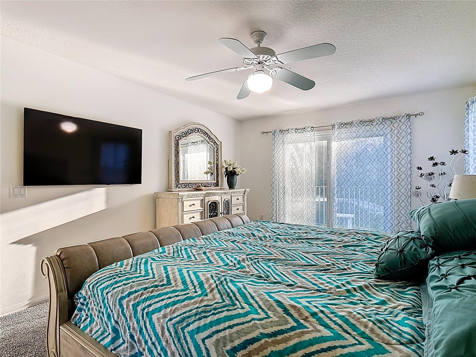 Image 44 of 84 For 4608 Cumbrian Lakes Drive