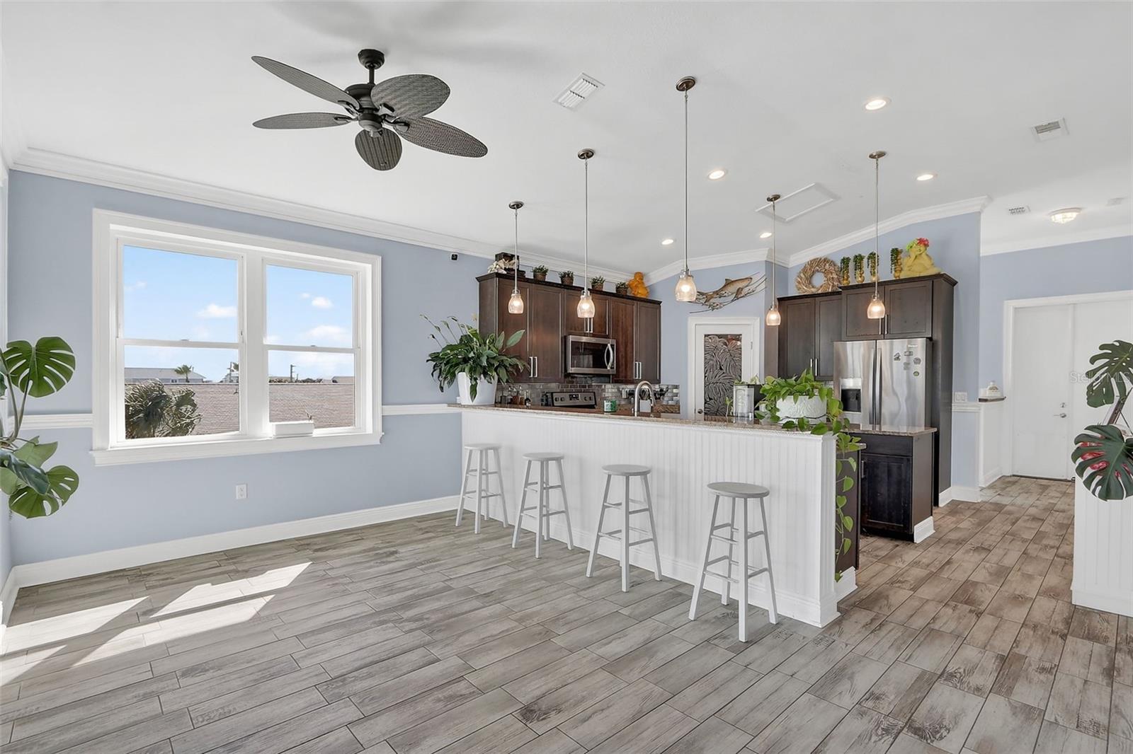 Image 12 of 45 For 1615 Central Avenue