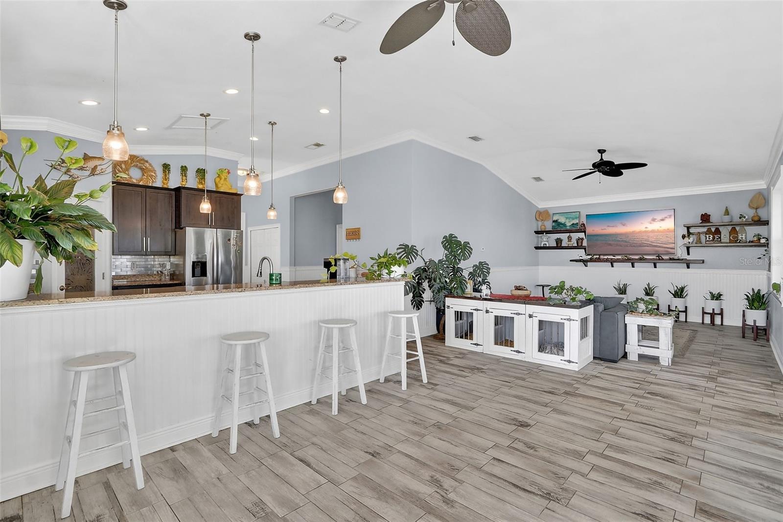 Image 13 of 45 For 1615 Central Avenue