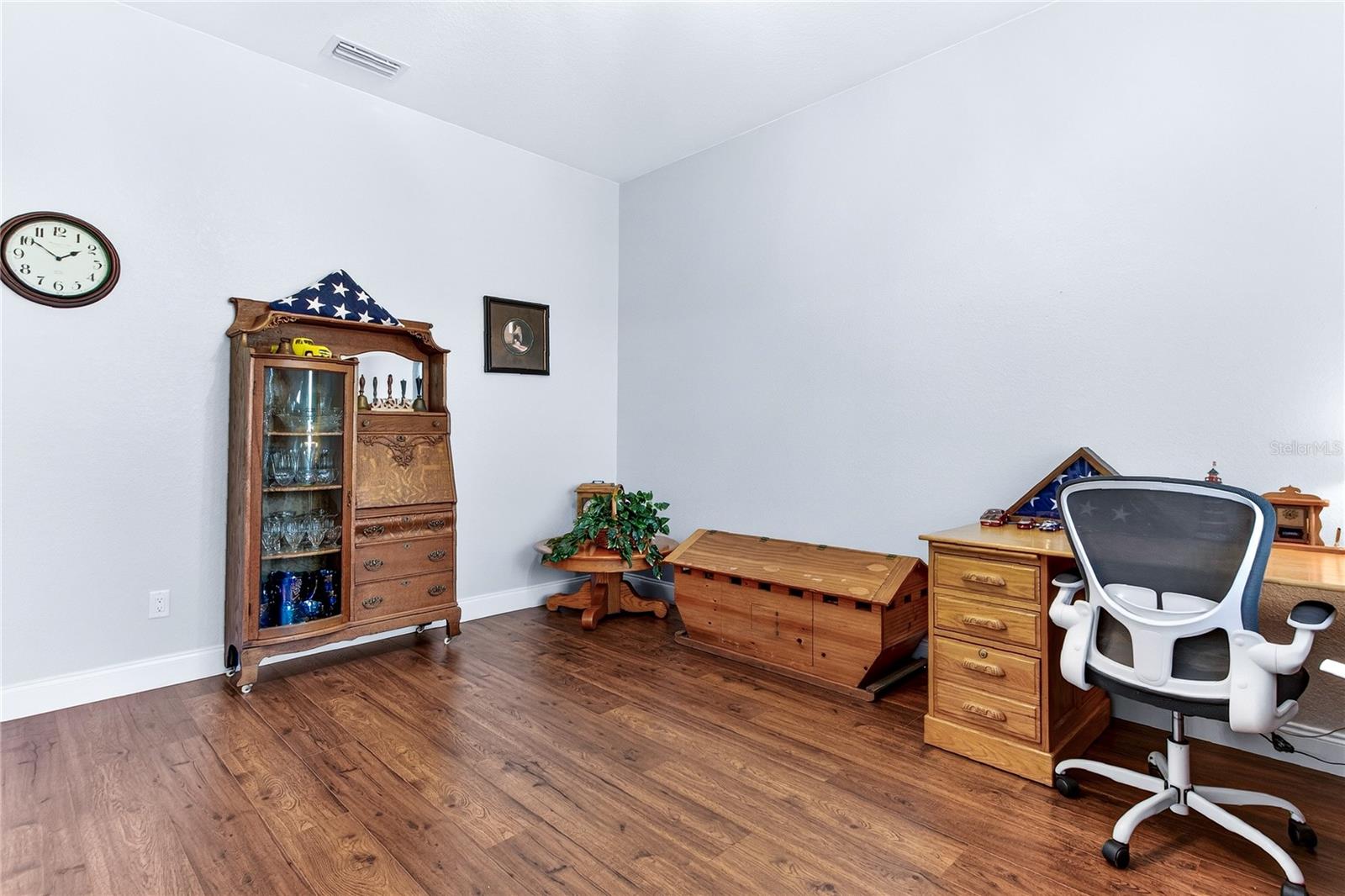 Image 25 of 91 For 21506 Hobby Horse Lane