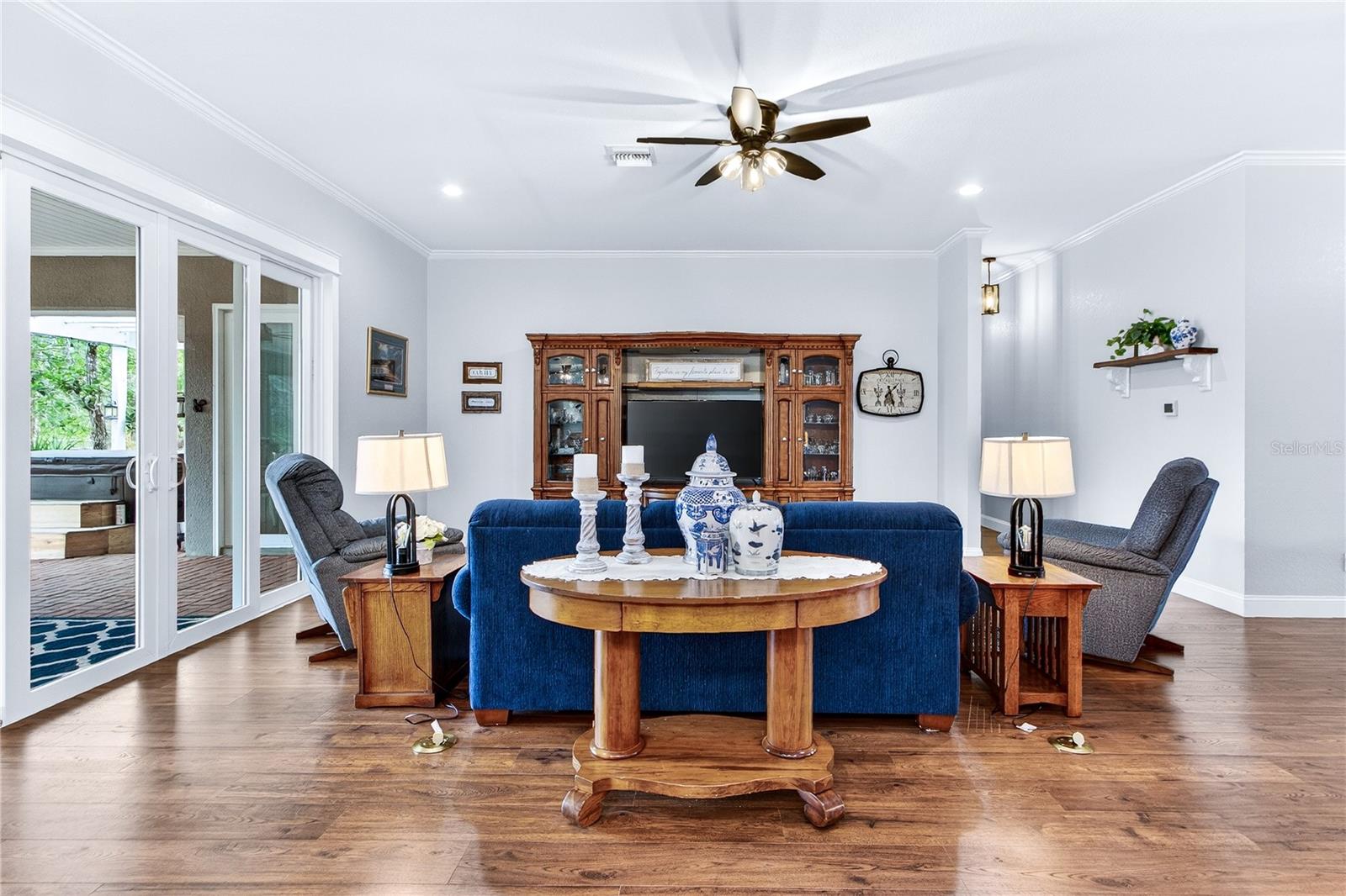 Image 27 of 91 For 21506 Hobby Horse Lane