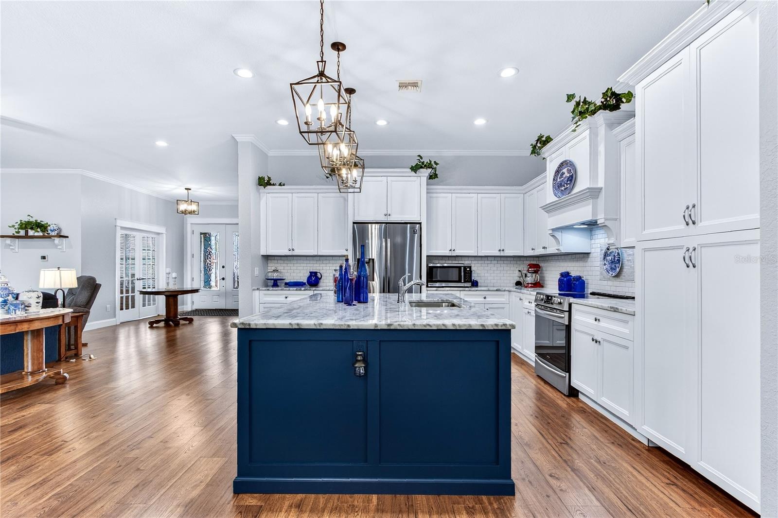 Image 32 of 91 For 21506 Hobby Horse Lane