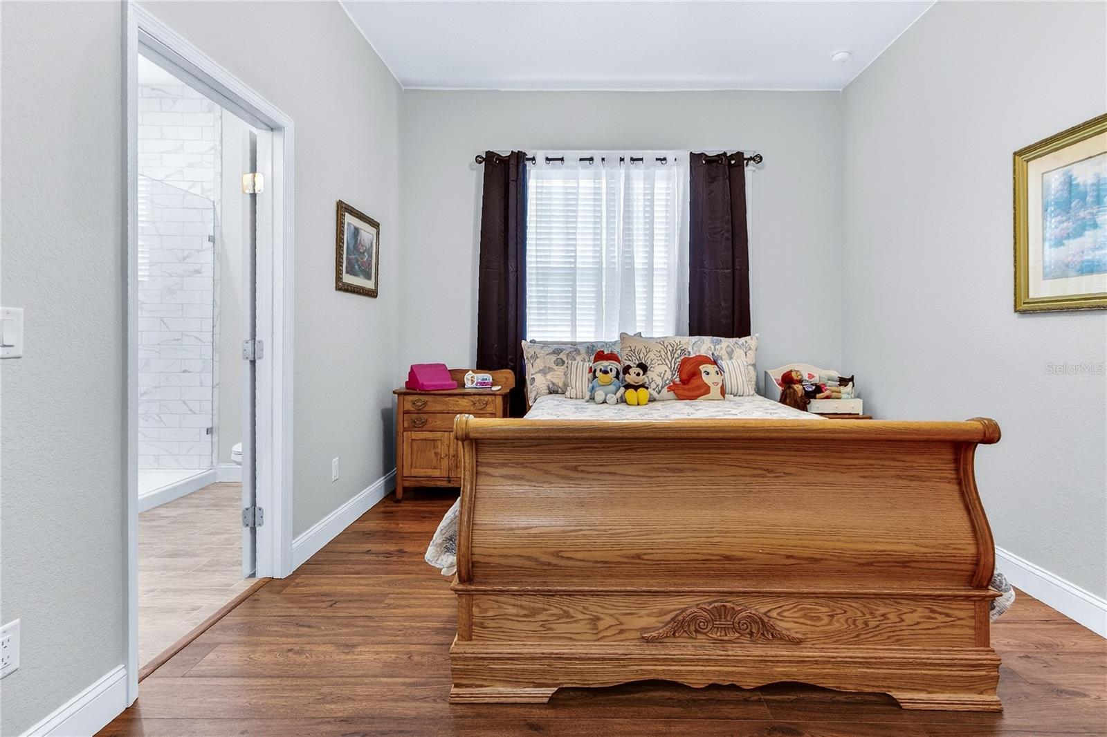 Image 56 of 91 For 21506 Hobby Horse Lane