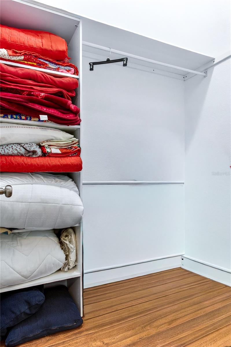 Image 57 of 91 For 21506 Hobby Horse Lane