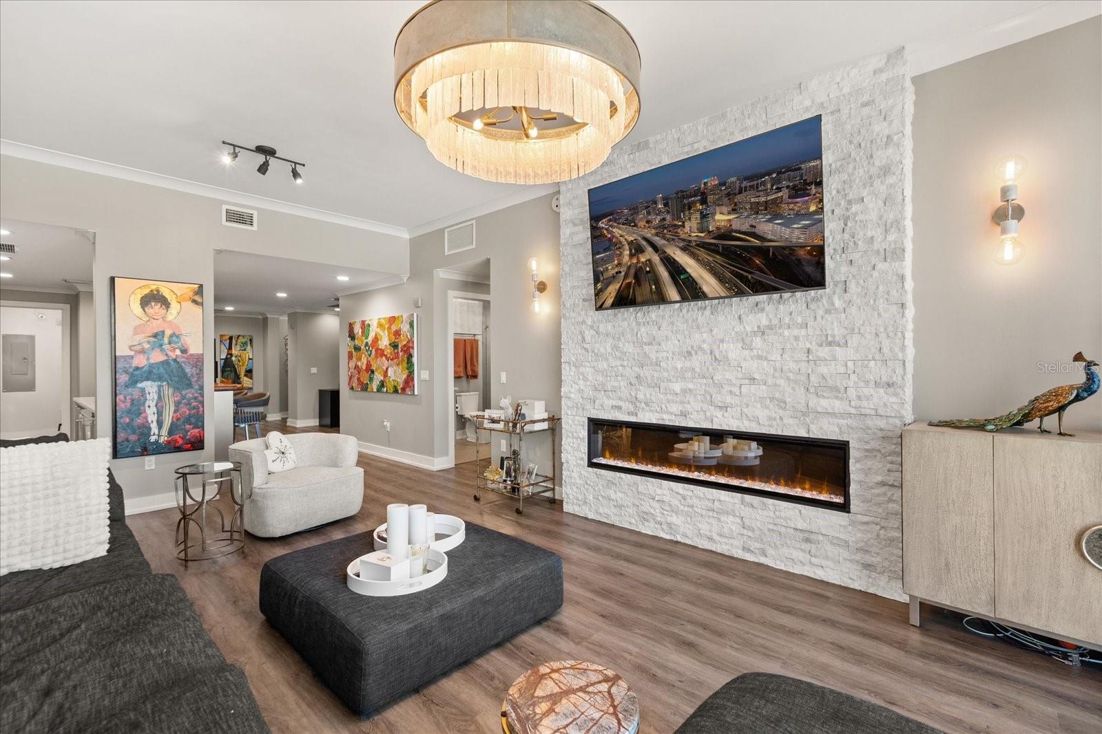 Image 11 of 28 For 260 Osceola Avenue 1507