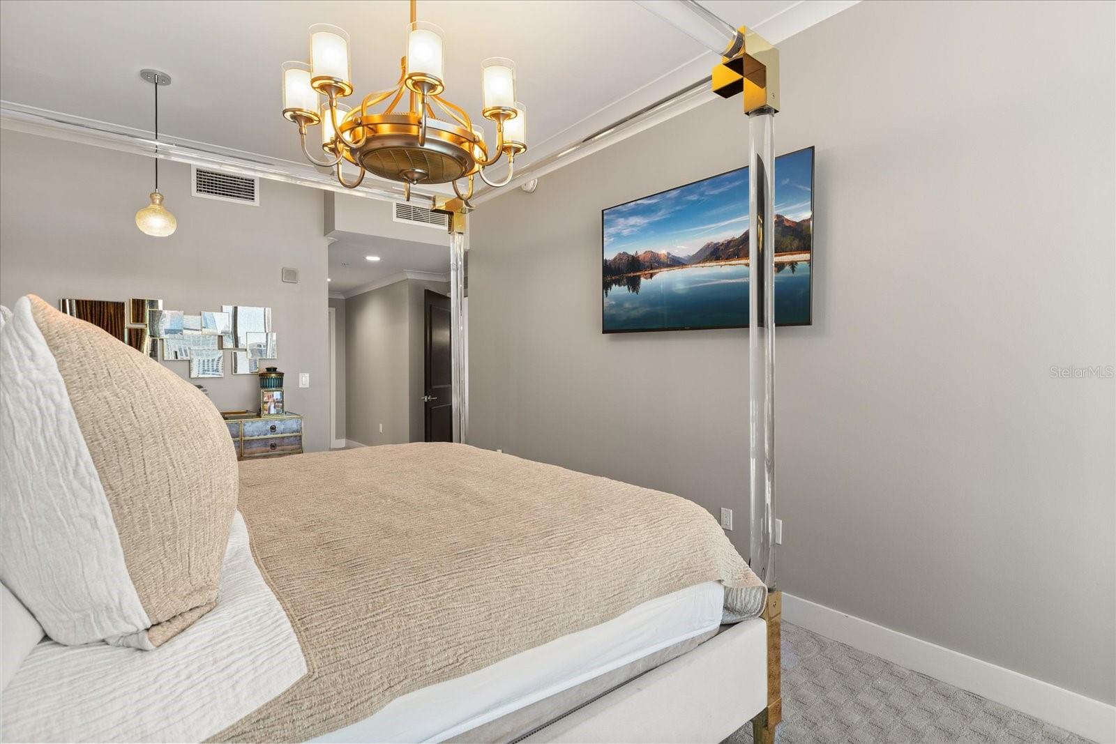 Image 19 of 28 For 260 Osceola Avenue 1507