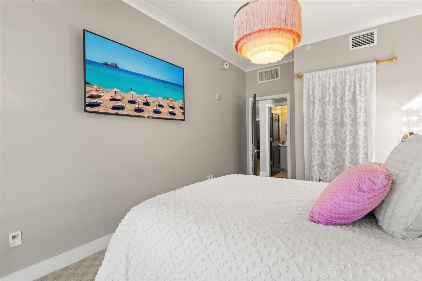 Image 21 of 28 For 260 Osceola Avenue 1507