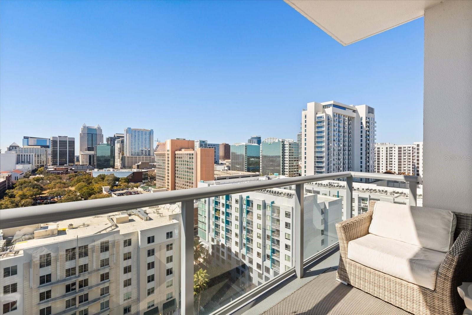 Image 24 of 28 For 260 Osceola Avenue 1507