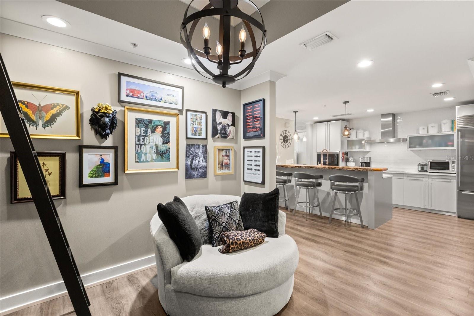 Image 6 of 28 For 260 Osceola Avenue 1507