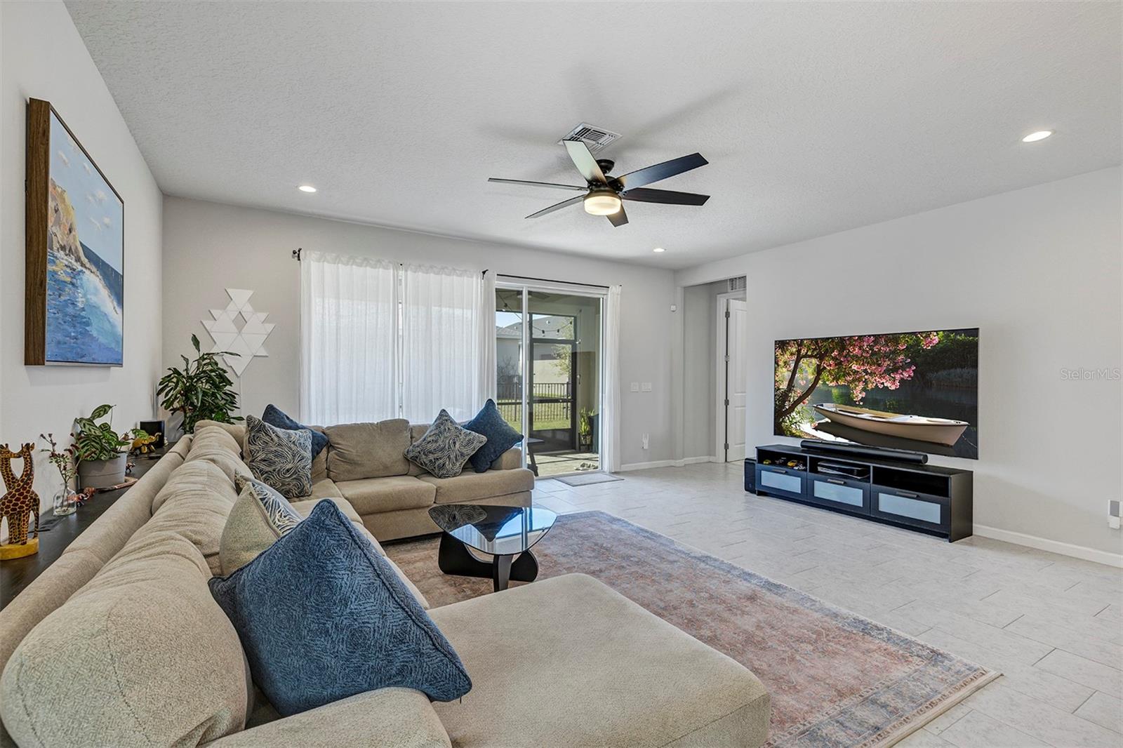 Image 16 of 53 For 3393 Bluff Oak Lane