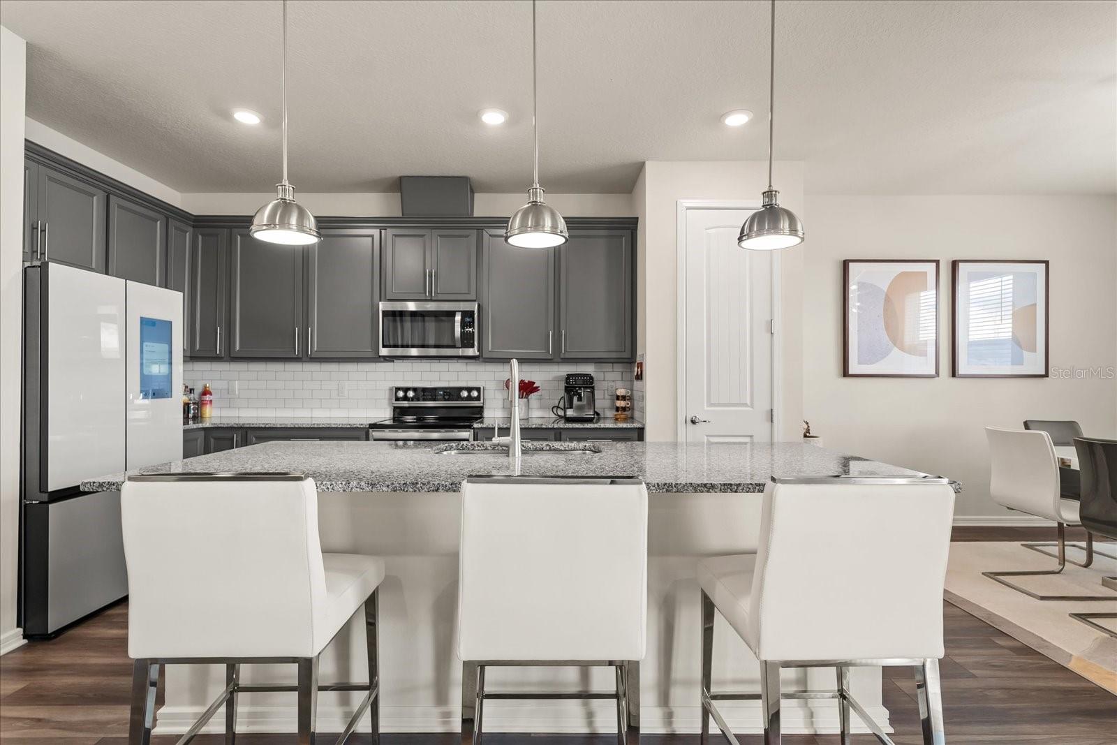 Image 11 of 34 For 2624 Blowing Breeze Avenue