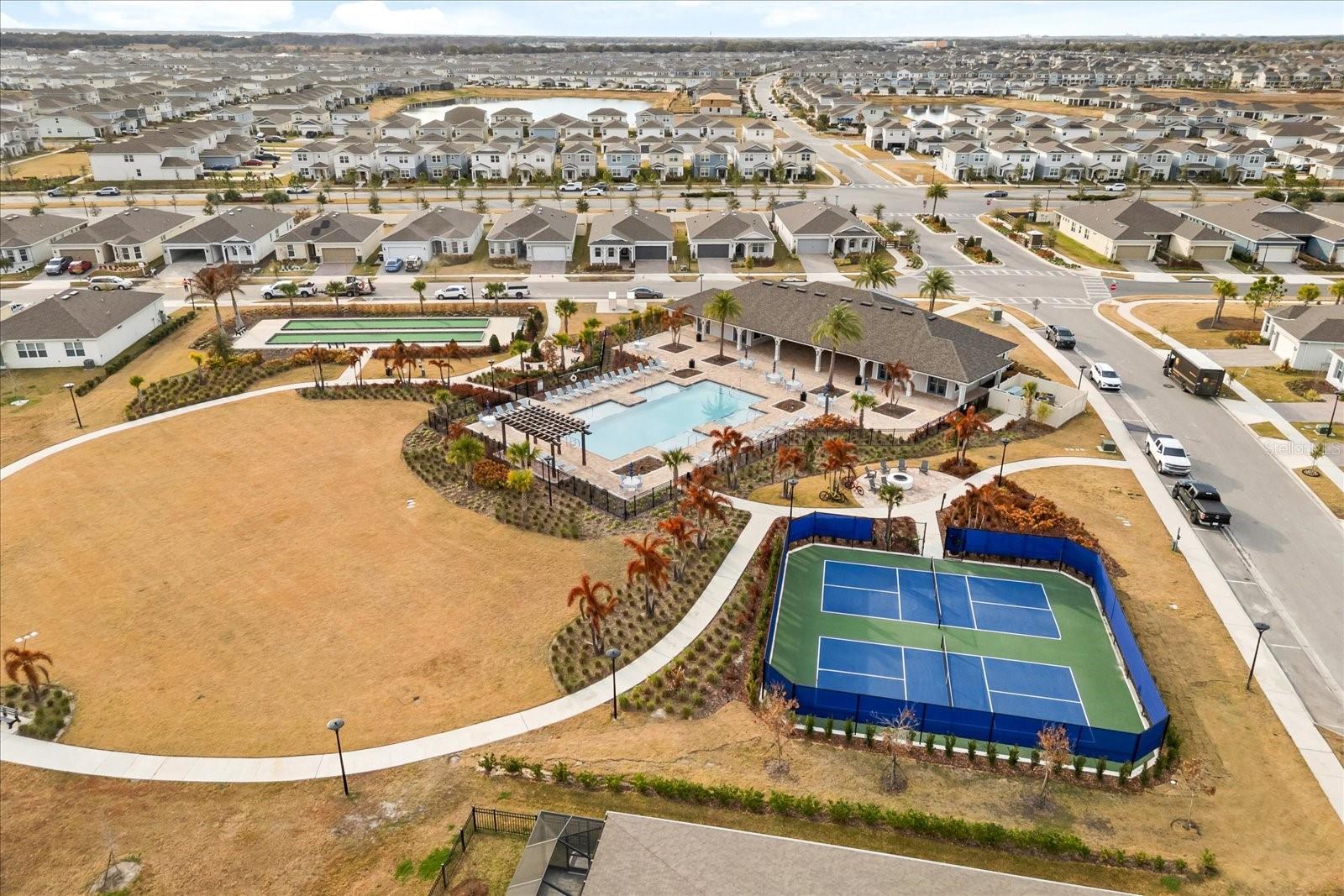 Image 28 of 34 For 2624 Blowing Breeze Avenue