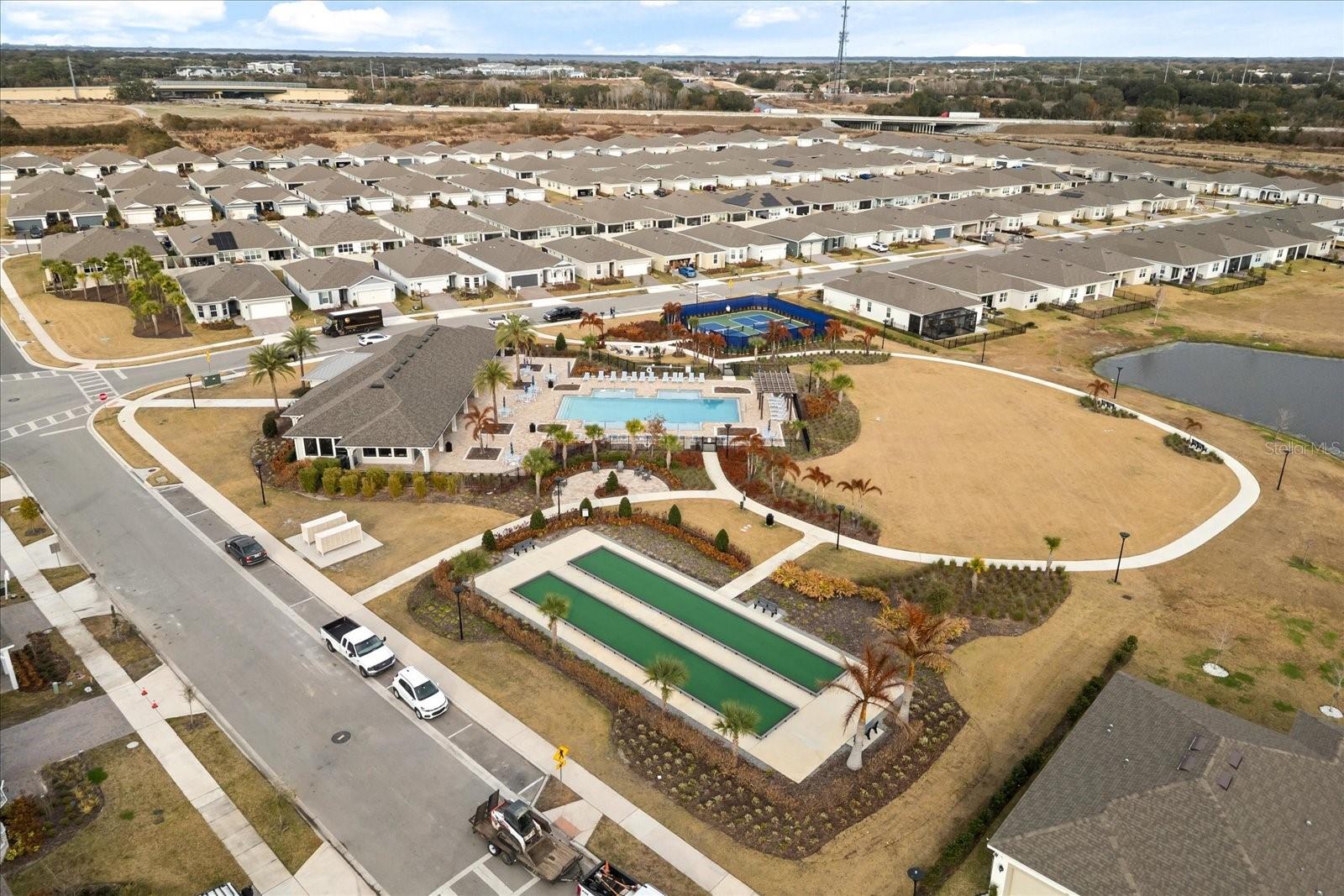 Image 29 of 34 For 2624 Blowing Breeze Avenue