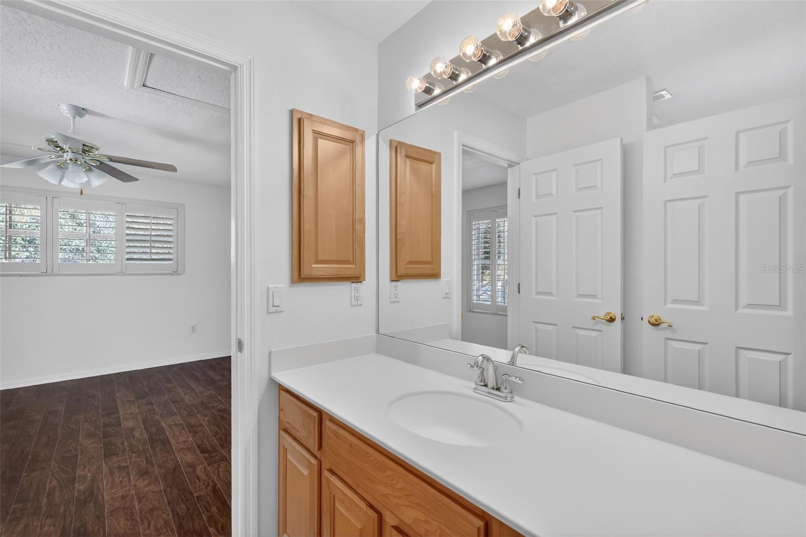 Image 36 of 49 For 729 Strihal Loop