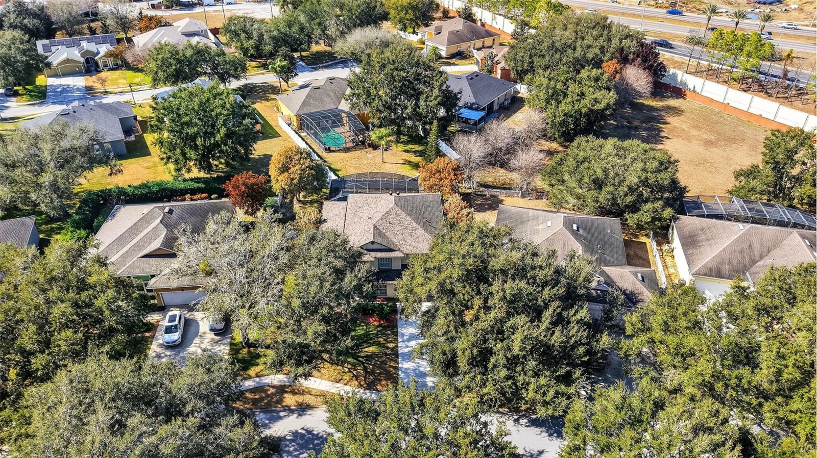 Image 4 of 49 For 729 Strihal Loop