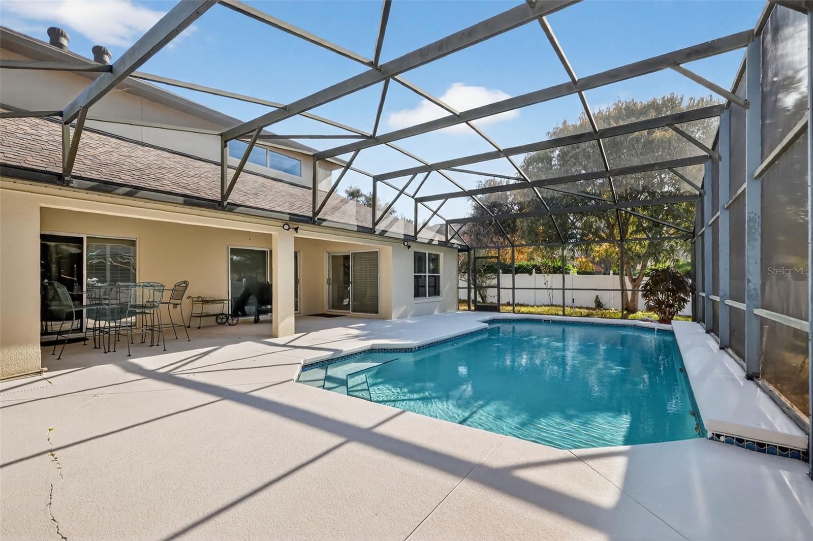 Image 45 of 49 For 729 Strihal Loop