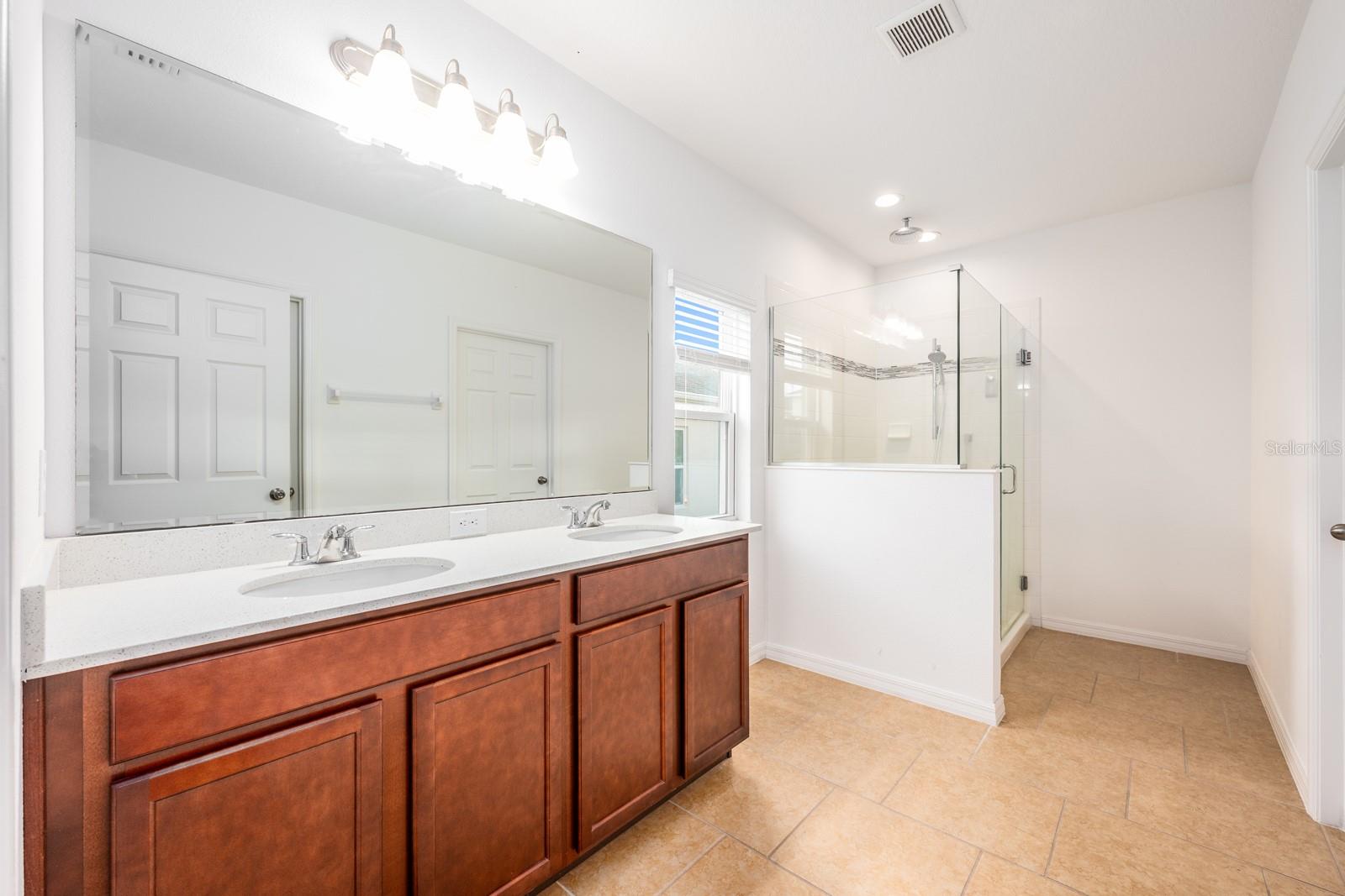 Image 12 of 24 For 404 Ironside Trail Drive