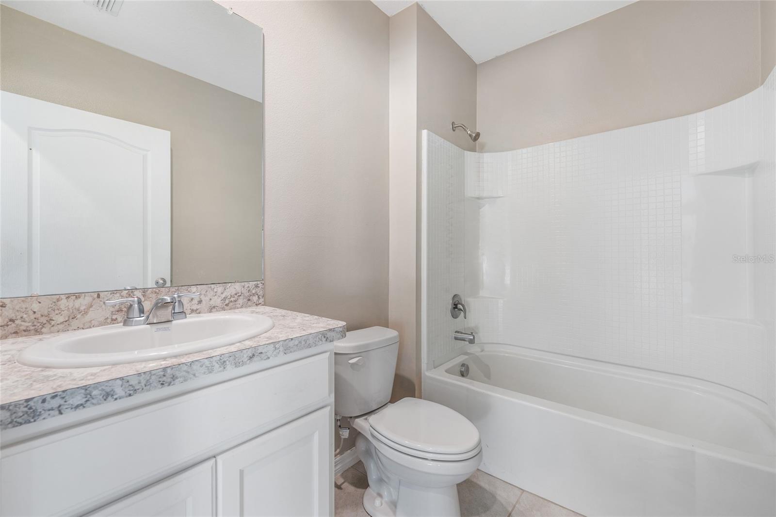 Image 19 of 49 For 305 Meadowbrook Boulevard