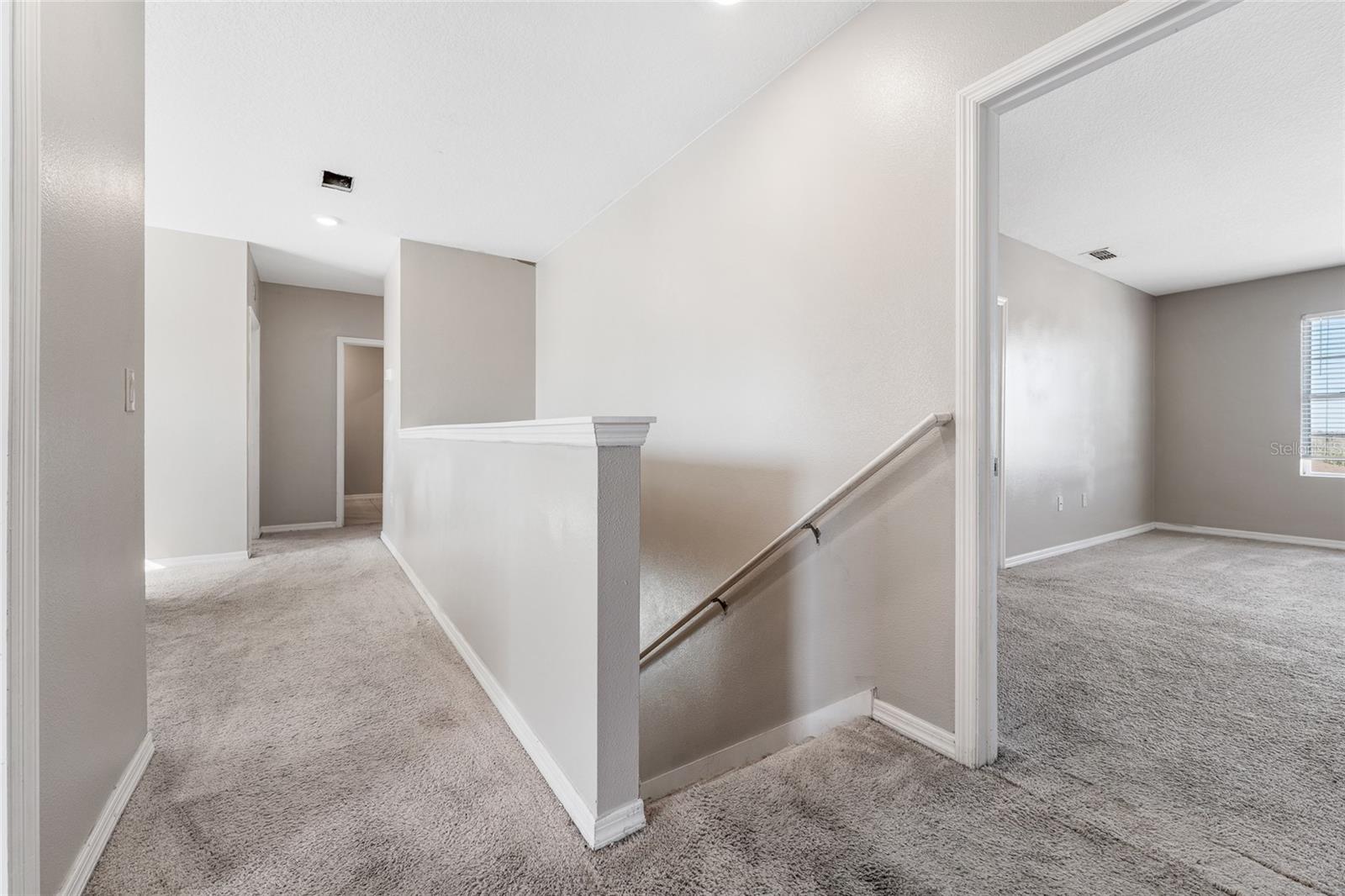 Image 20 of 49 For 305 Meadowbrook Boulevard