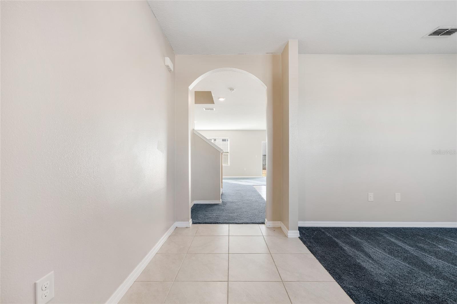 Image 3 of 49 For 305 Meadowbrook Boulevard