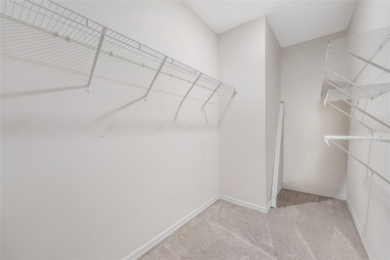 Image 31 of 49 For 305 Meadowbrook Boulevard