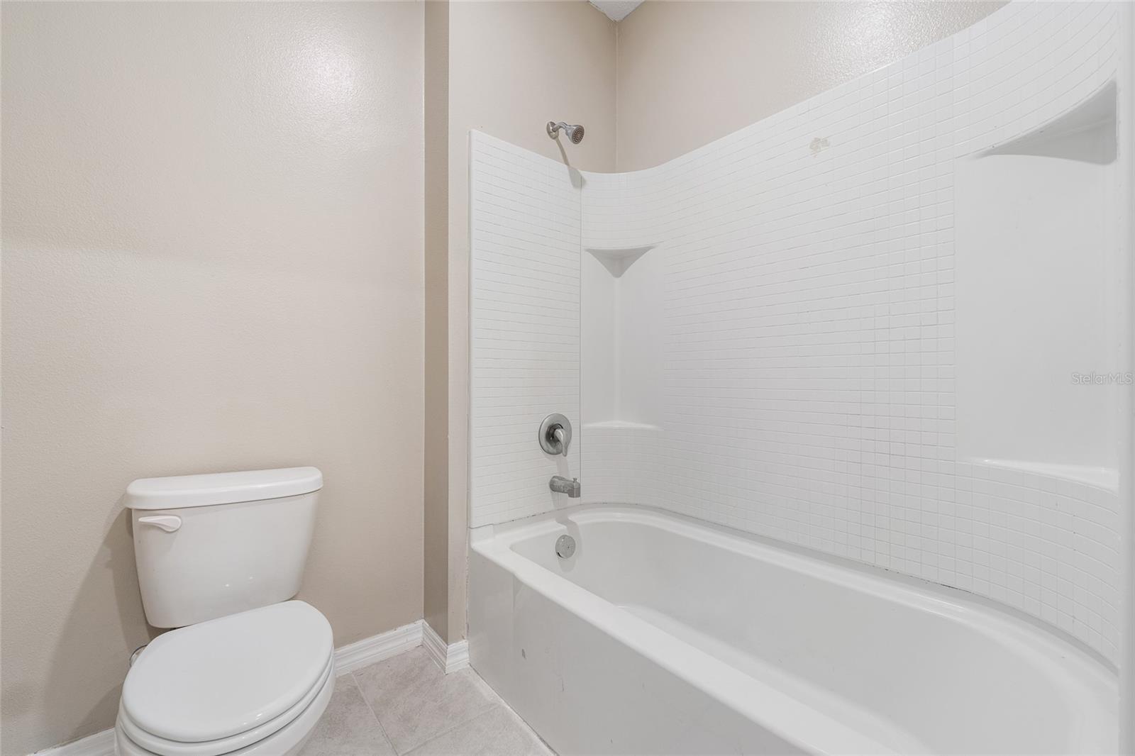 Image 34 of 49 For 305 Meadowbrook Boulevard