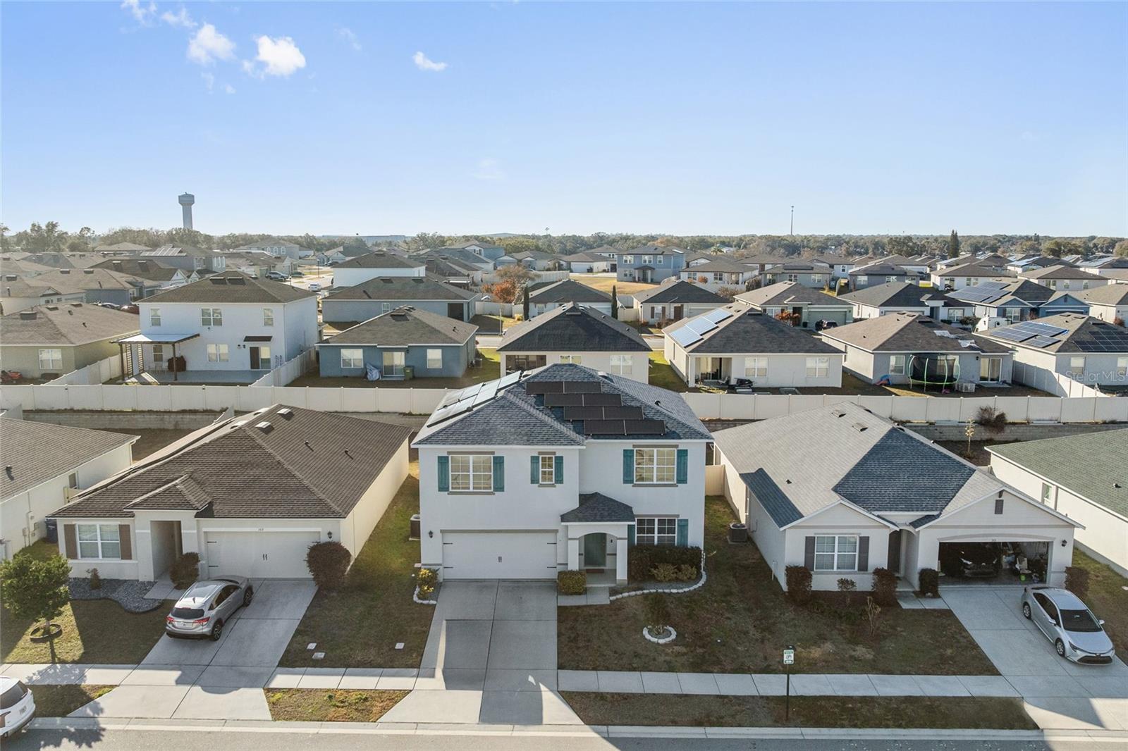 Image 41 of 49 For 305 Meadowbrook Boulevard