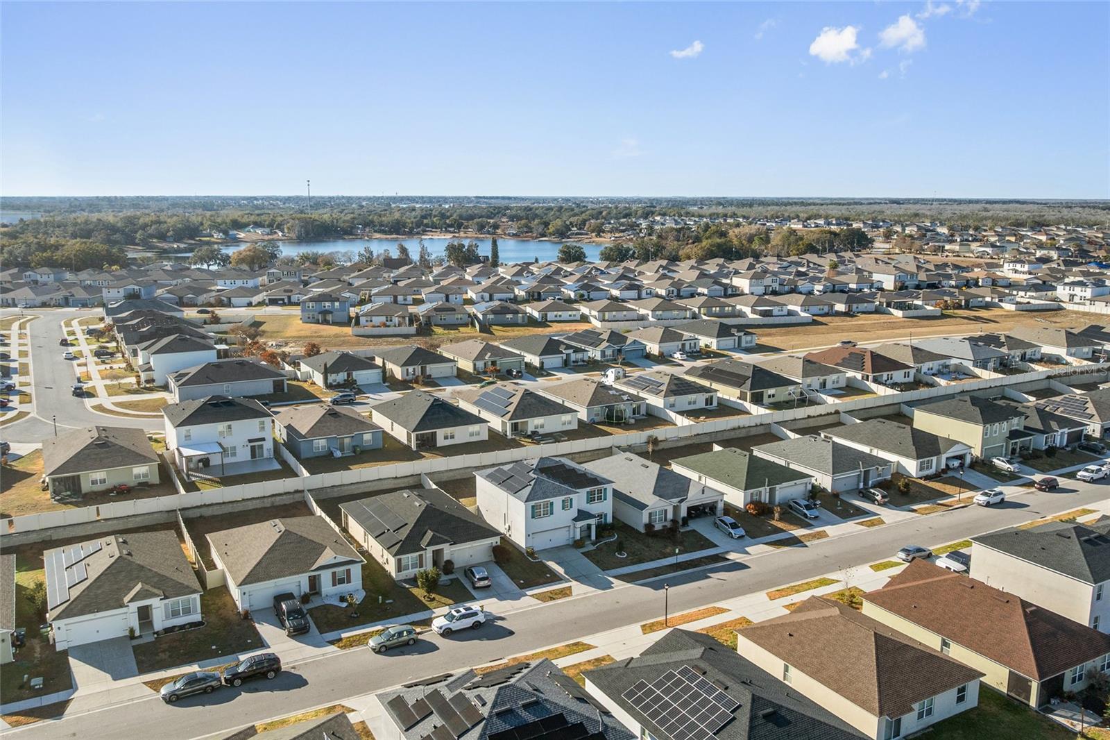 Image 44 of 49 For 305 Meadowbrook Boulevard