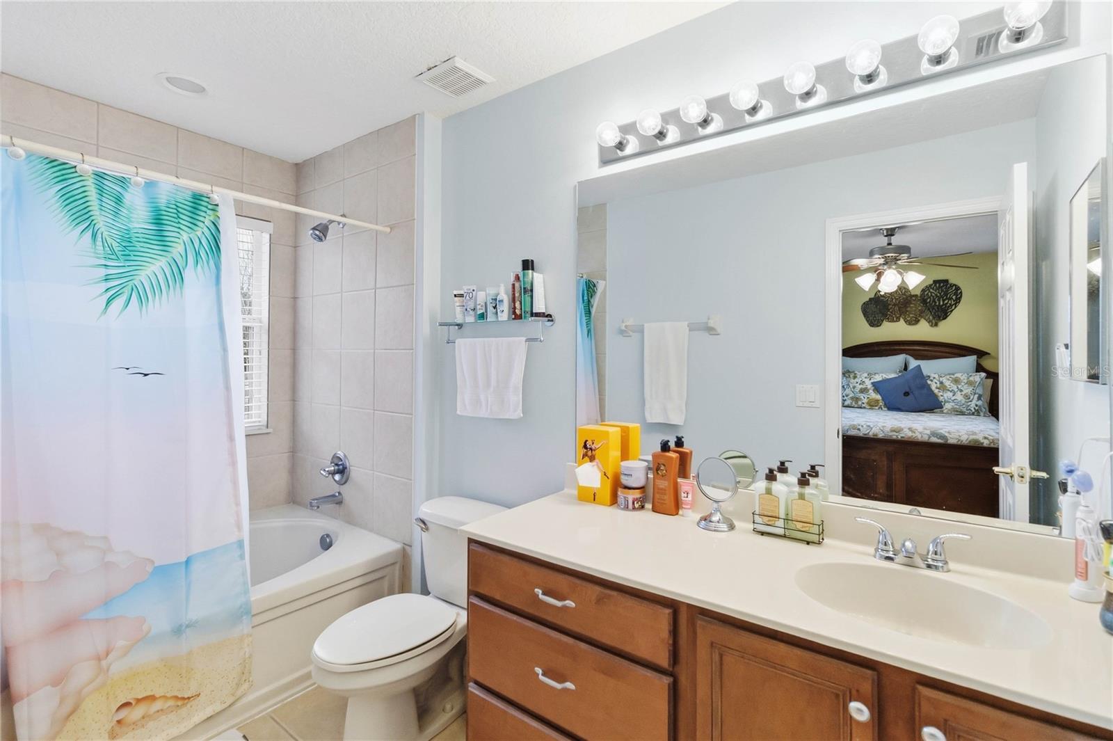 Image 20 of 29 For 1240 Retreat View Circle