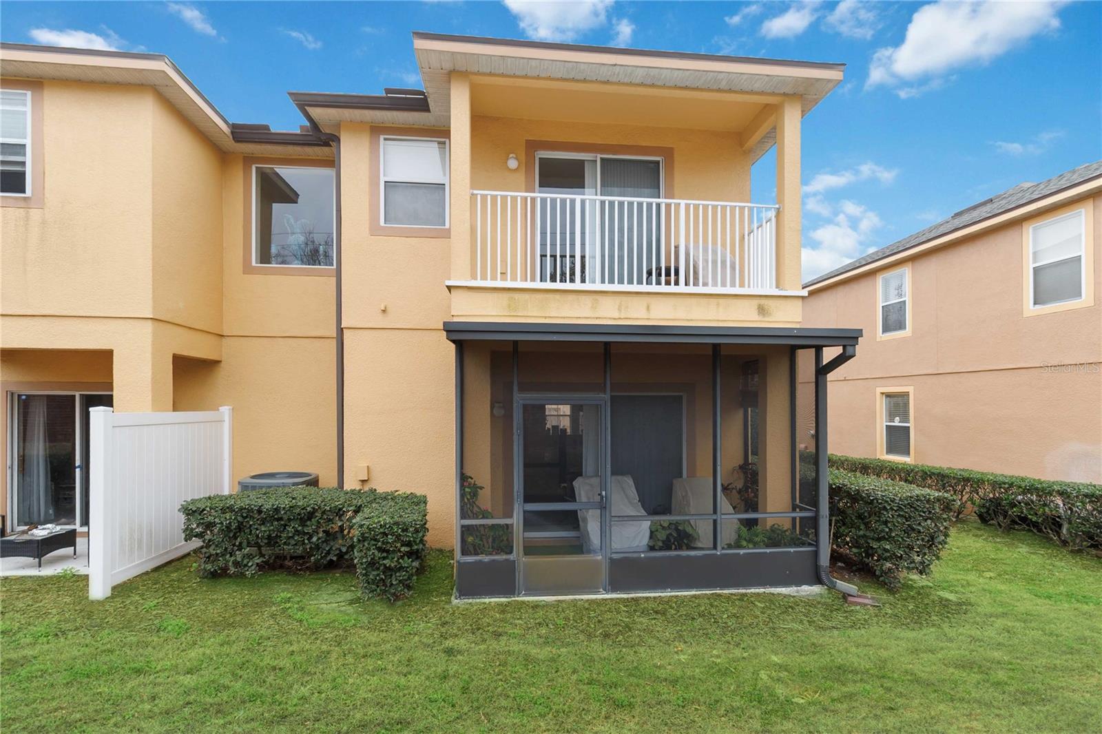 Image 24 of 29 For 1240 Retreat View Circle